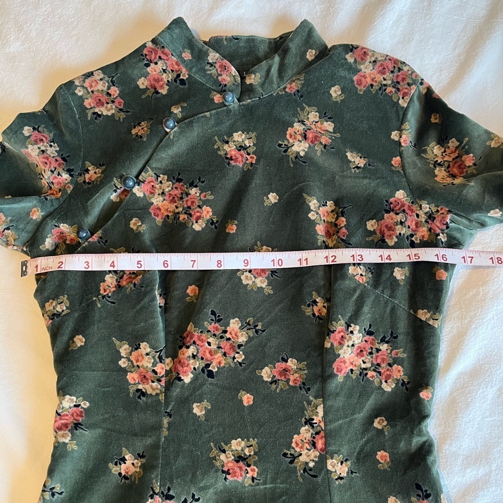 MOMO_TOBO Green Floral Velvet Dress, Whimsigoth Cottagecore Boho Chic Size L - Picture 9 of 16